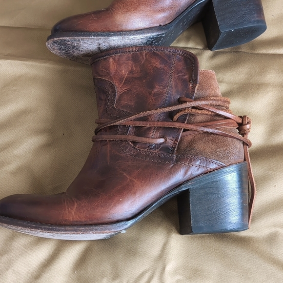 Freebird by Steven leather booties - Picture 8 of 8